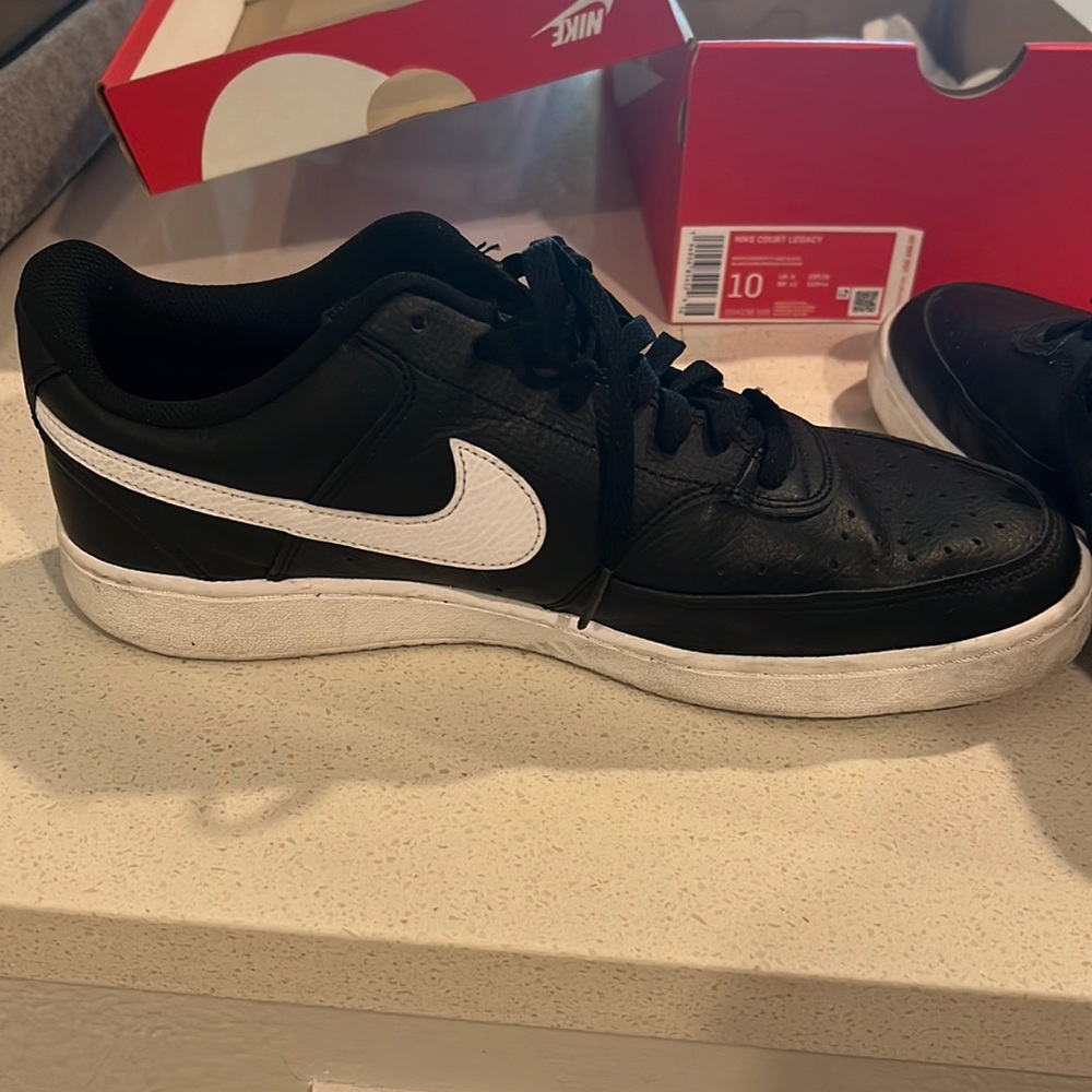 Nike mens shoes